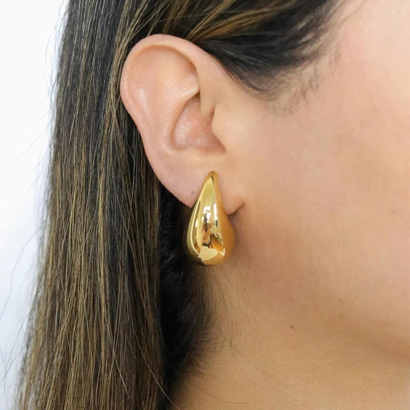 AllenCOCO Clip on Earrings Women, 14K Gold Hoop Clip-On Earrings for Women, Hypoallergenic Non Pierced Croissant Earrings - Image 3